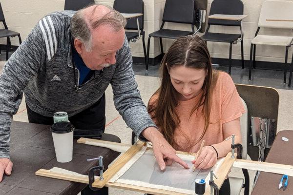 Robert Haven works with theatre student in masterclass